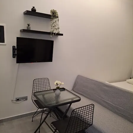 A&A Studio Apartment 2